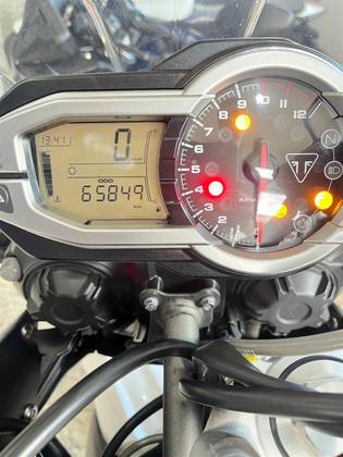 TRIUMPH TIGER 800 XRX 